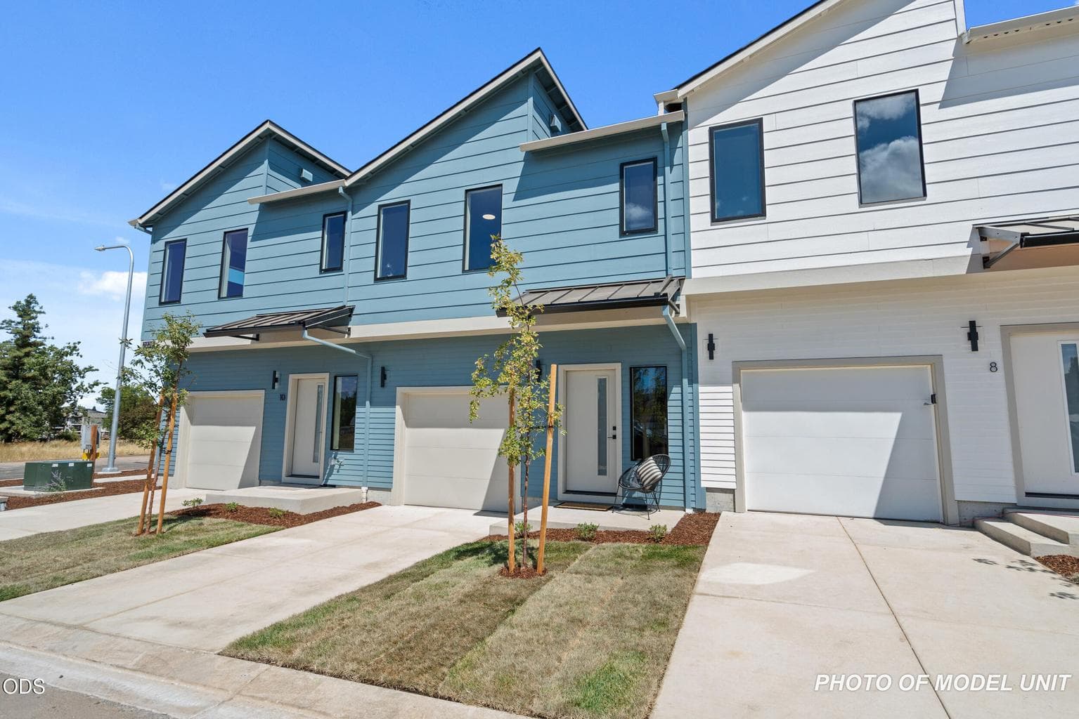 Photo of 2024 Sunset Drive 2 of 24