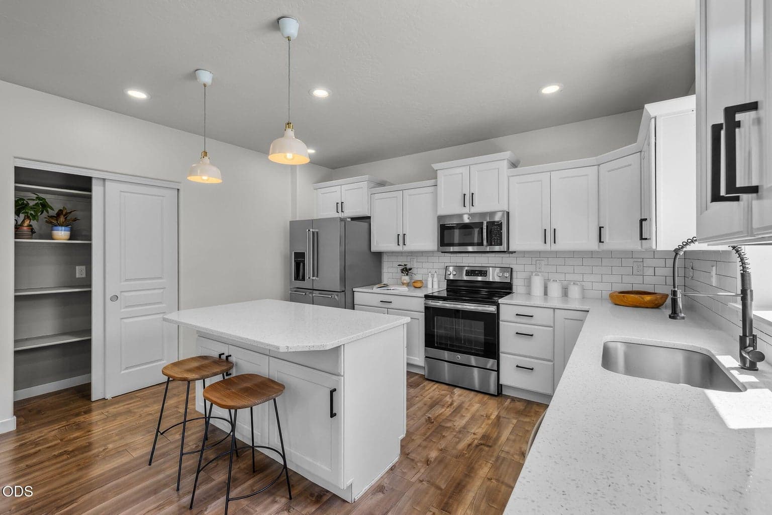 Photo of 20345 SE Elaine Lane 12 of 45