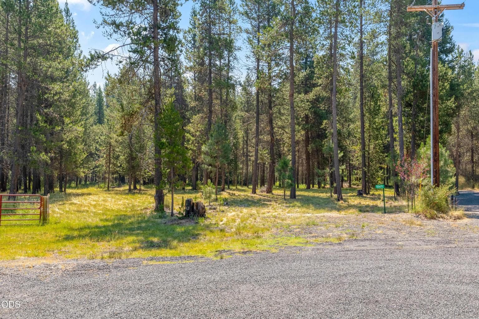 Photo of 55471 Jamie Way 2 of 11