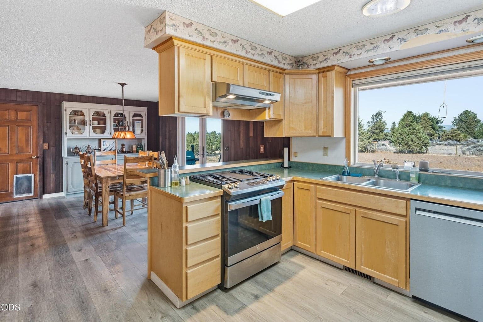 Photo of 105 SE Barber Road 7 of 41
