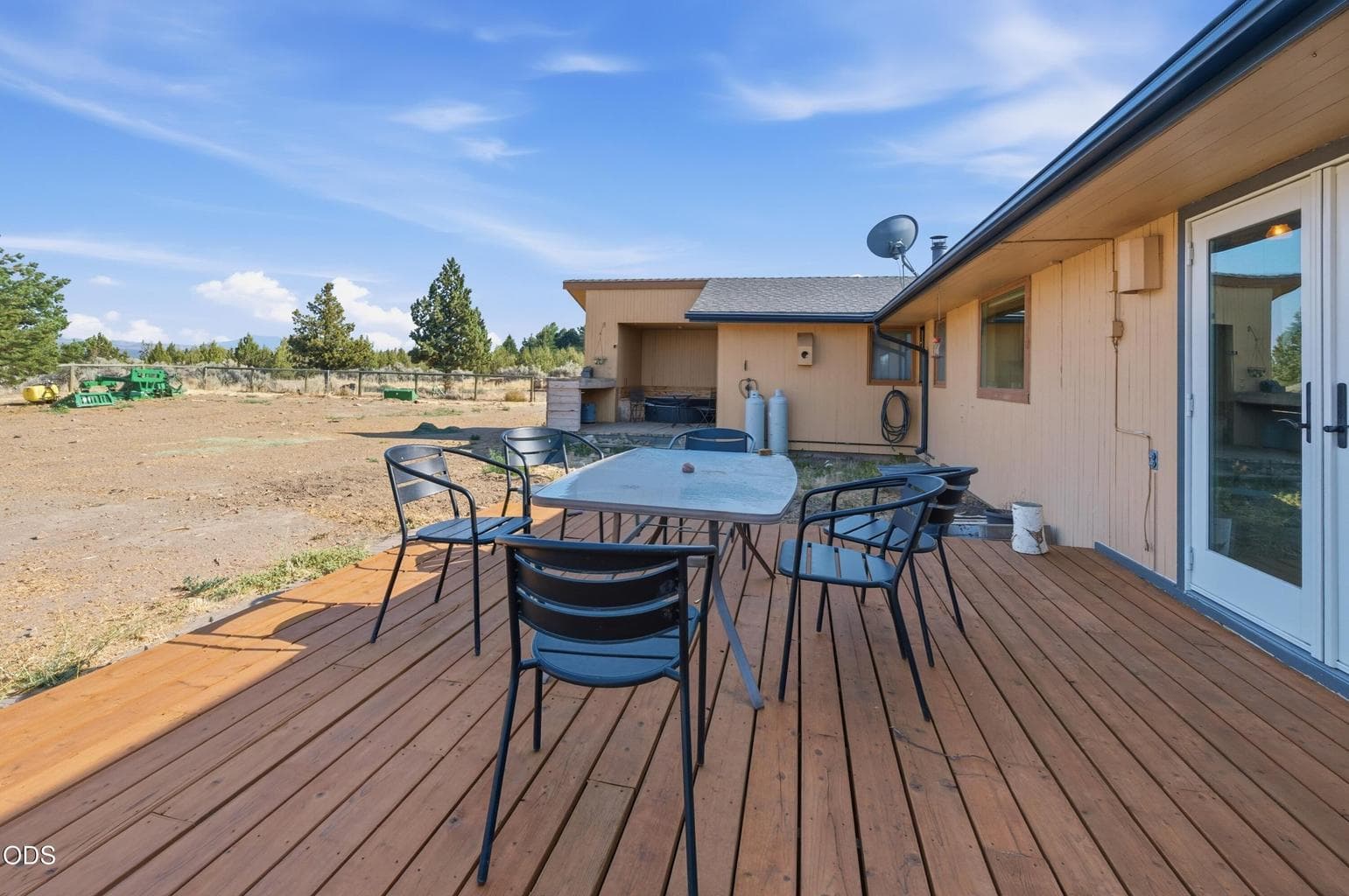 Photo of 105 SE Barber Road 22 of 41