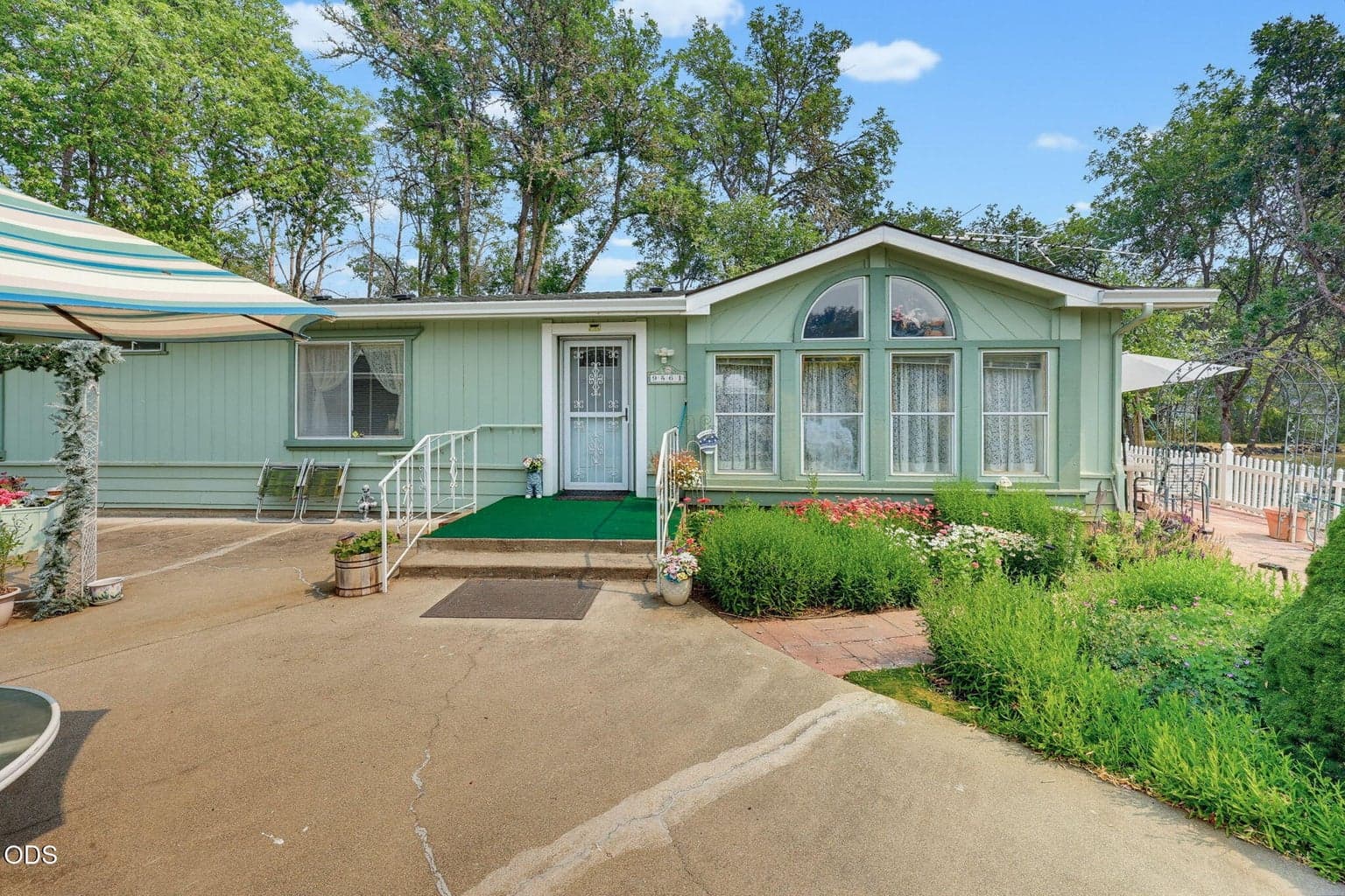 Photo of 9561 HWY-140 2 of 65