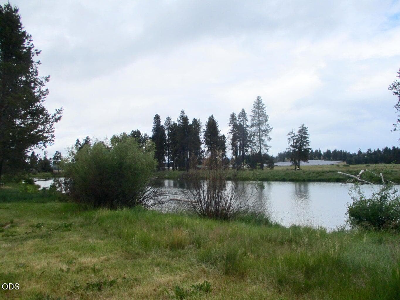 Photo of 41763 Royal Coachman Drive 2 of 30