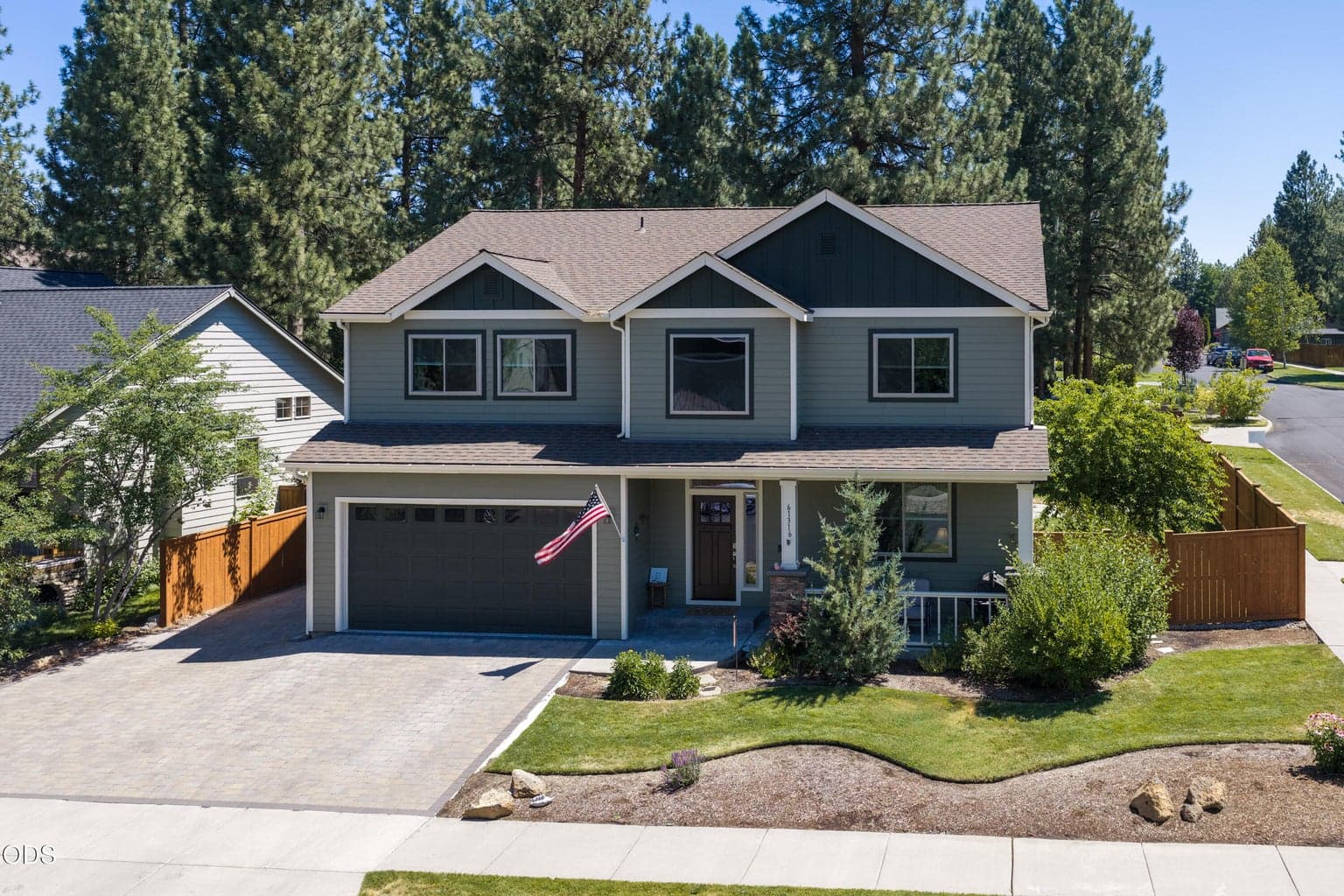 Photo of 61316 Brianne Place 2 of 36