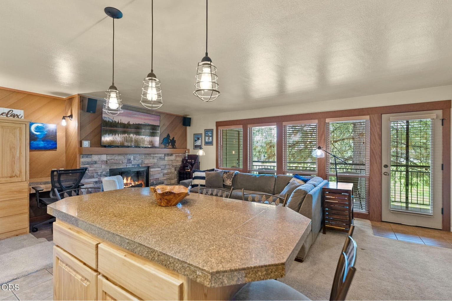 Photo of 18575 Century Drive 5 of 33