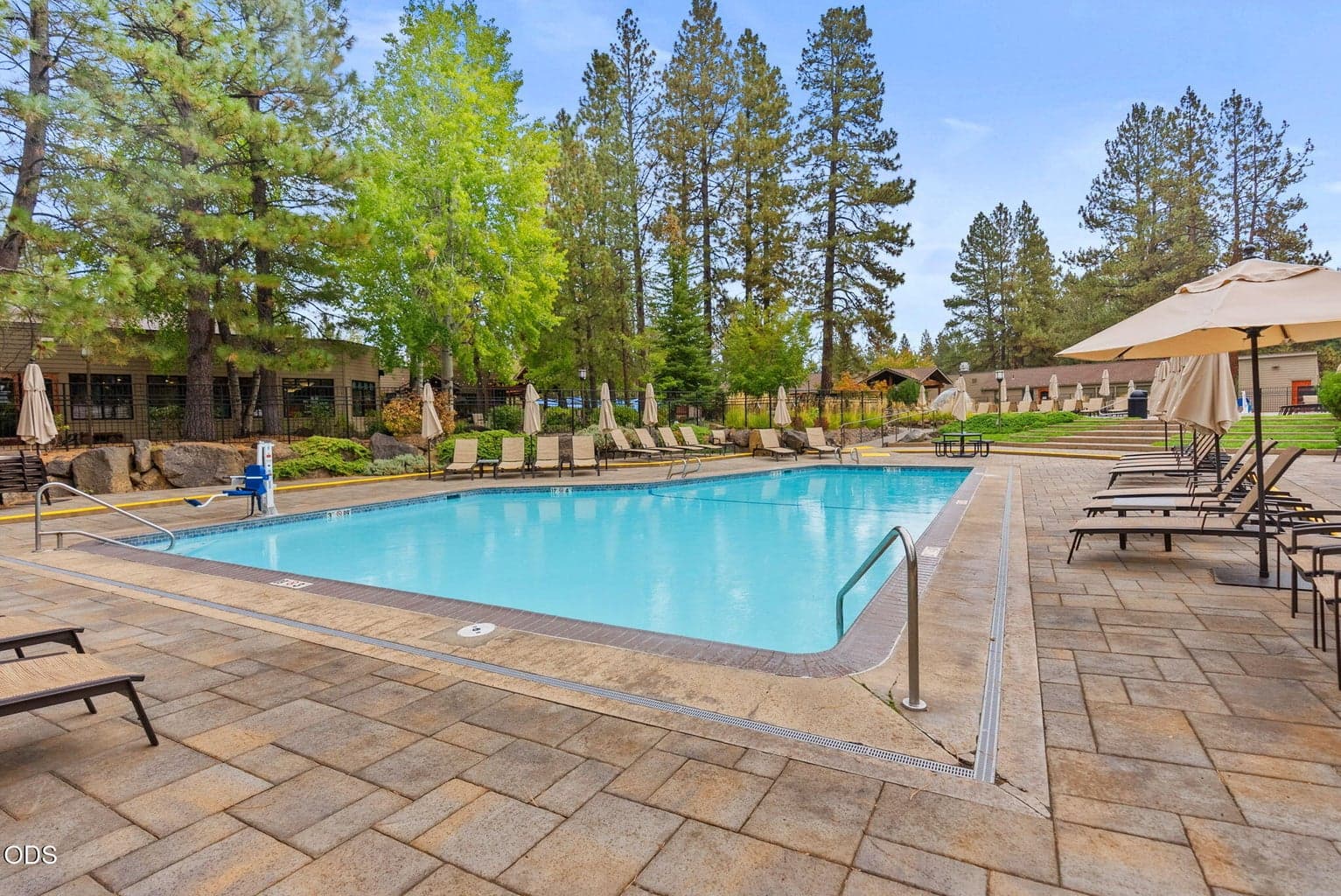 Photo of 18575 SW Century Drive 22 of 33
