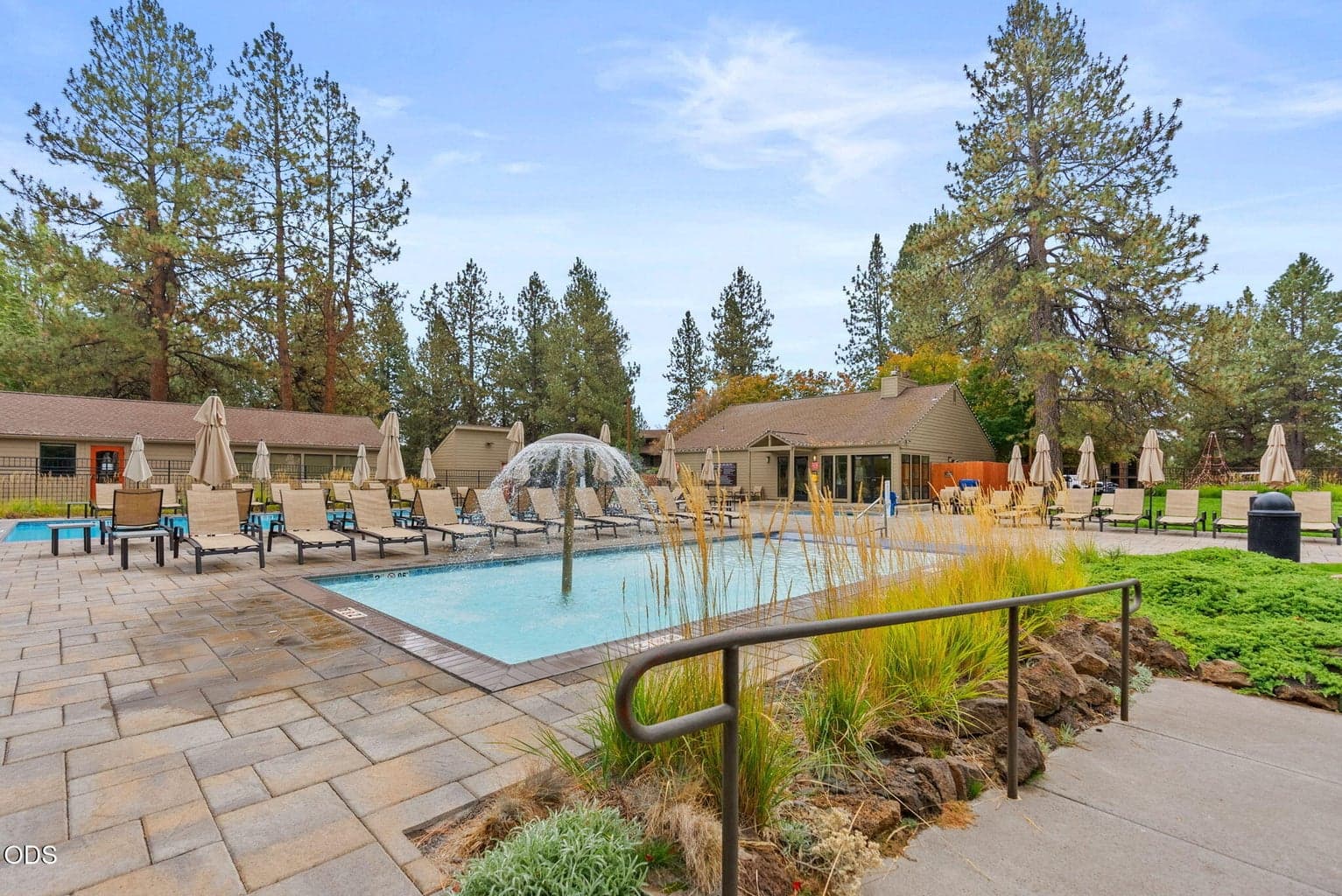 Photo of 18575 SW Century Drive 23 of 33