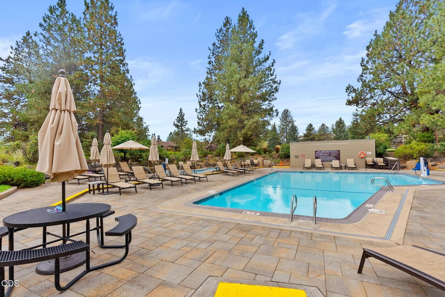 Photo of 18575 SW Century Drive 27 of 33