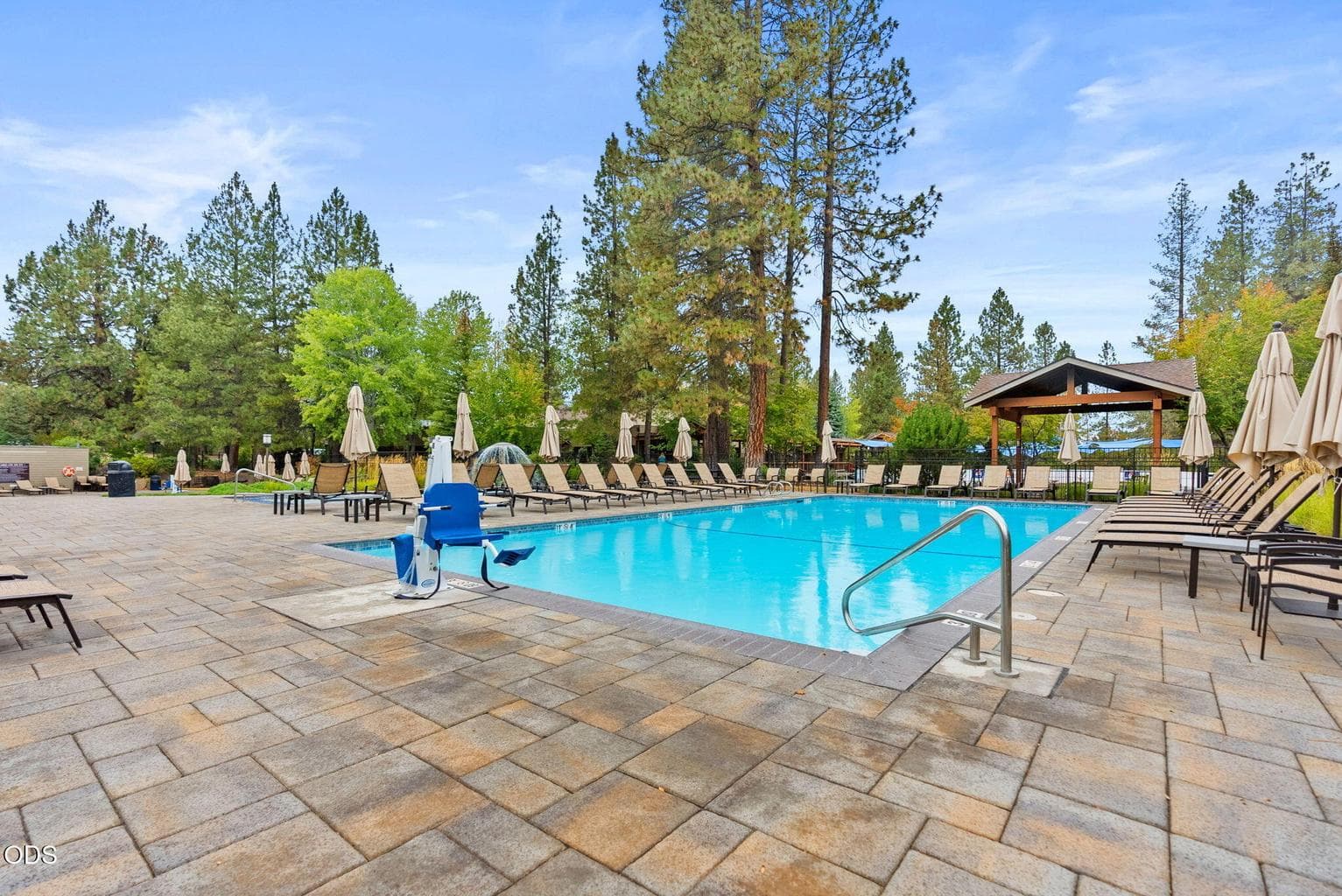 Photo of 18575 SW Century Drive 28 of 33
