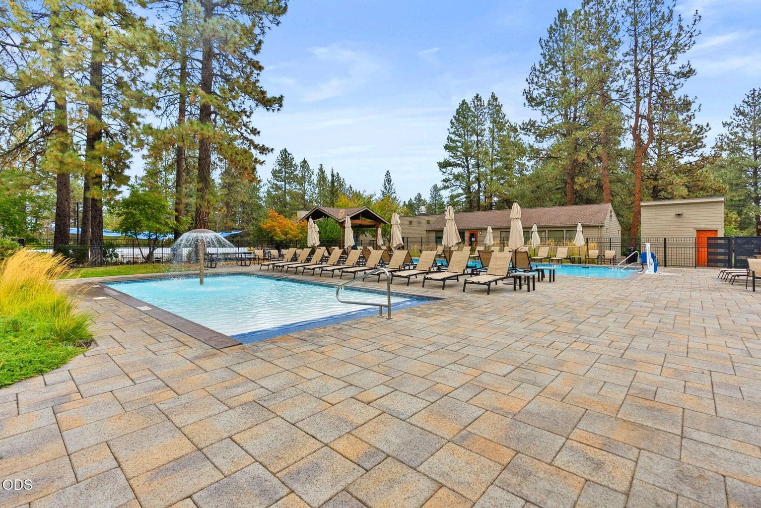 Photo of 18575 SW Century Drive 32 of 33