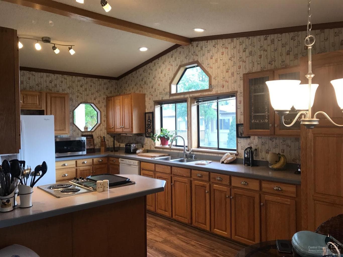 Photo of 1001 SE 15th Street 21 of 25