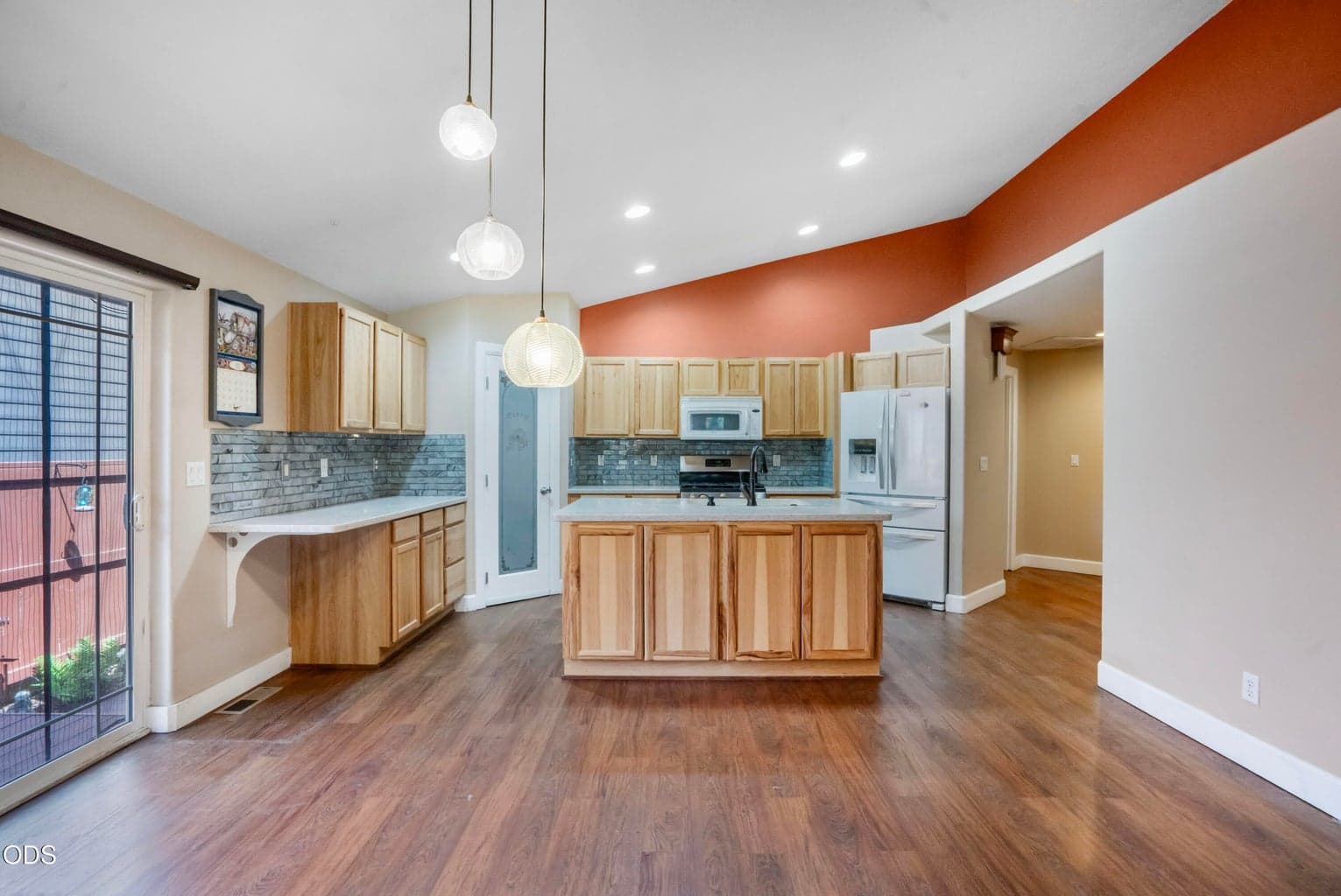Photo of 21238 Darby Court 6 of 39