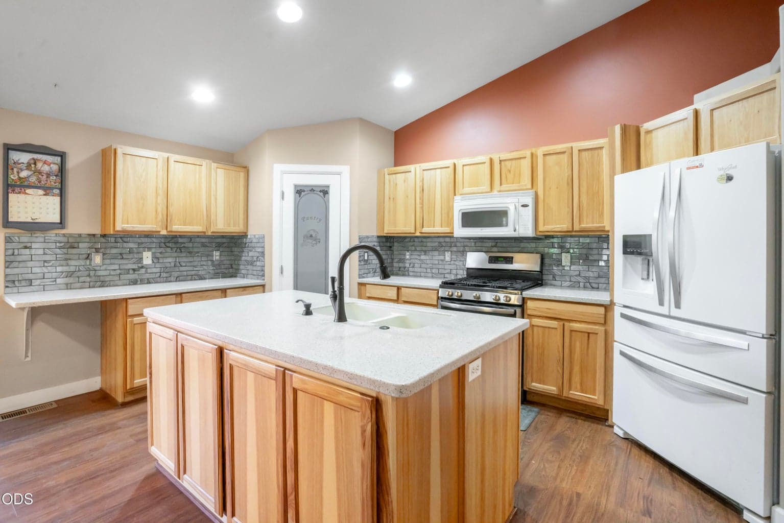 Photo of 21238 Darby Court 8 of 39