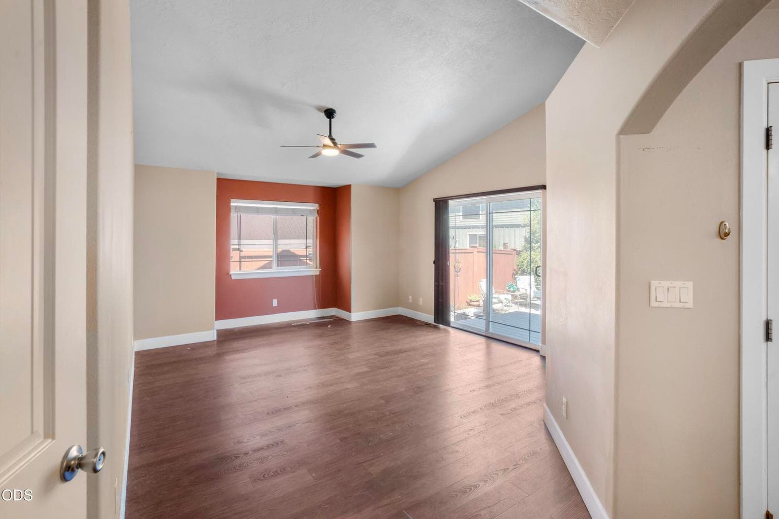 Photo of 21238 Darby Court 11 of 39