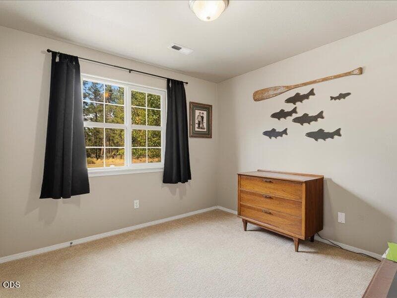 Photo of 16679 Wm Foss Road 31 of 46