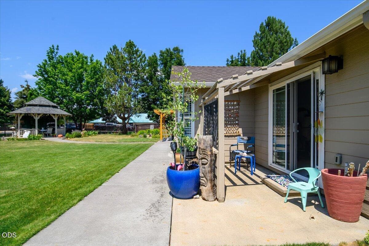 Photo of 3715 SW Gene Sarazan Drive 28 of 38