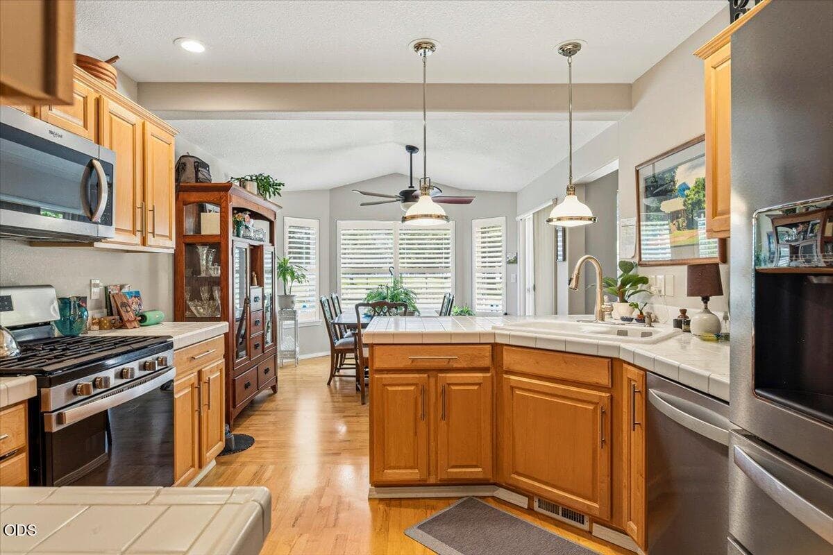 Photo of 3715 SW Gene Sarazan Drive 8 of 38