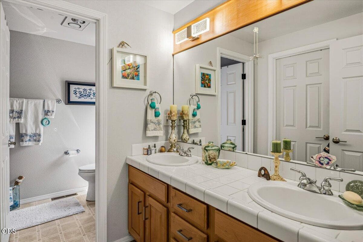 Photo of 3715 SW Gene Sarazan Drive 18 of 38