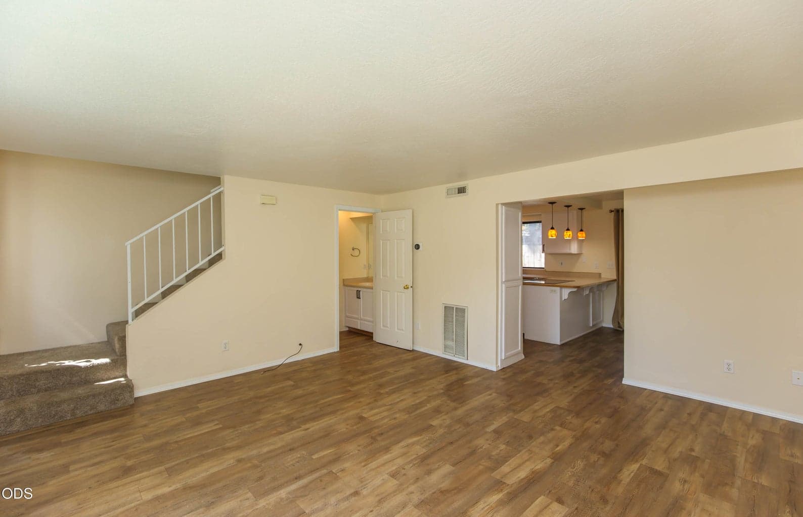 Photo of 690 Normal Avenue 4 of 29