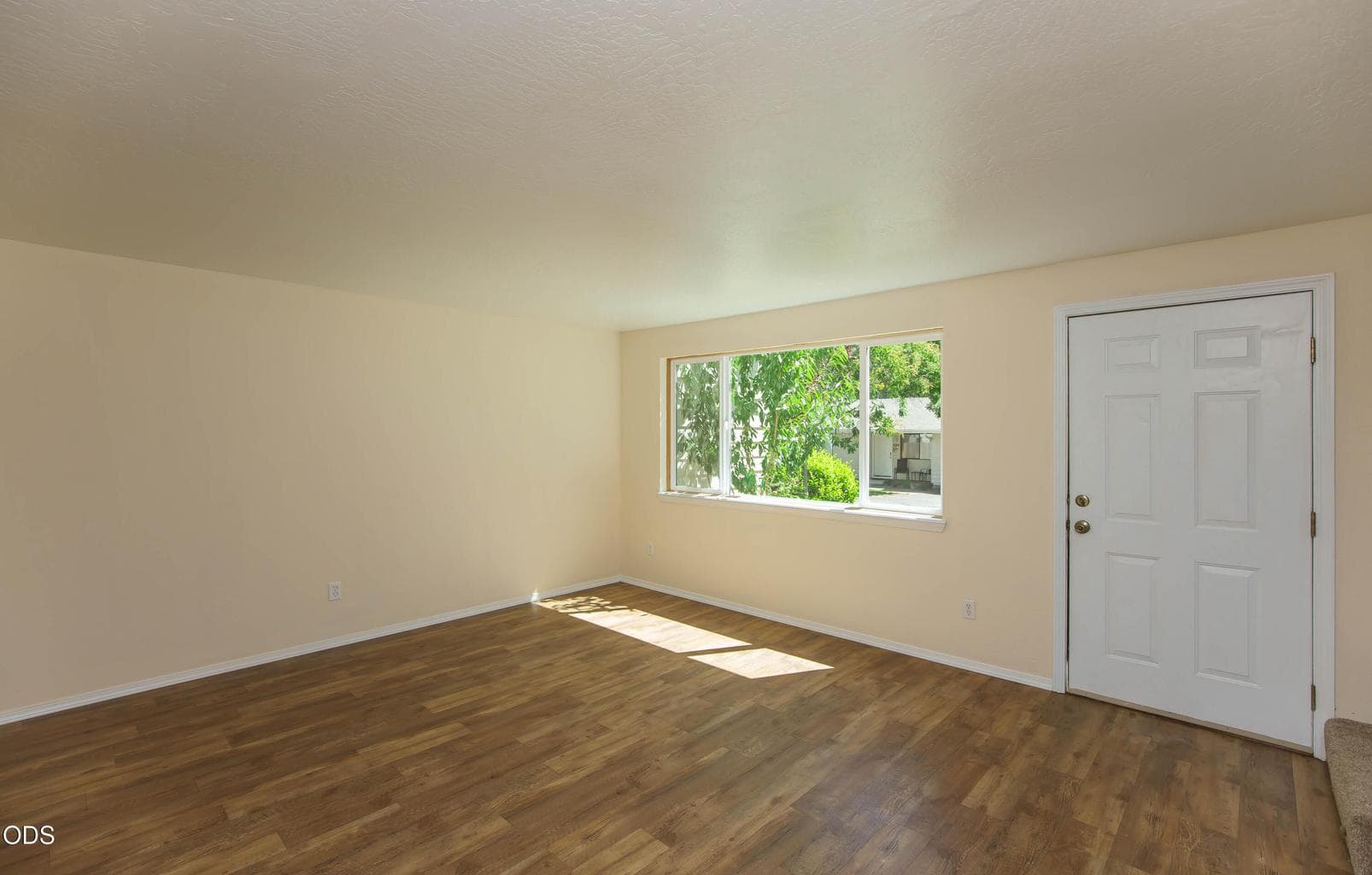 Photo of 690 Normal Avenue 2 of 29