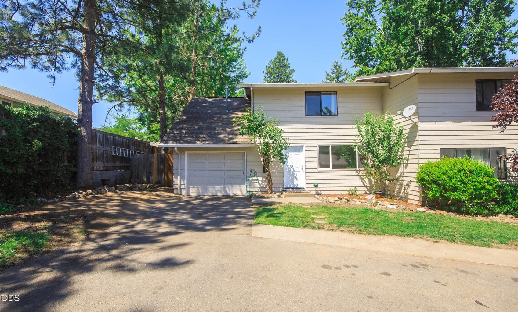 Photo of 690 Normal Avenue 1 of 29