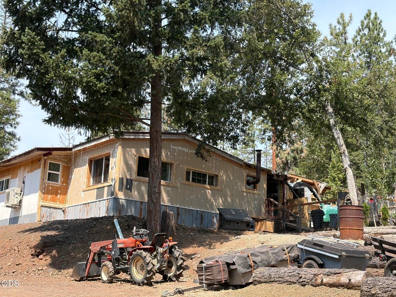 Photo of 449 Flounce Rock Road 1 of 56