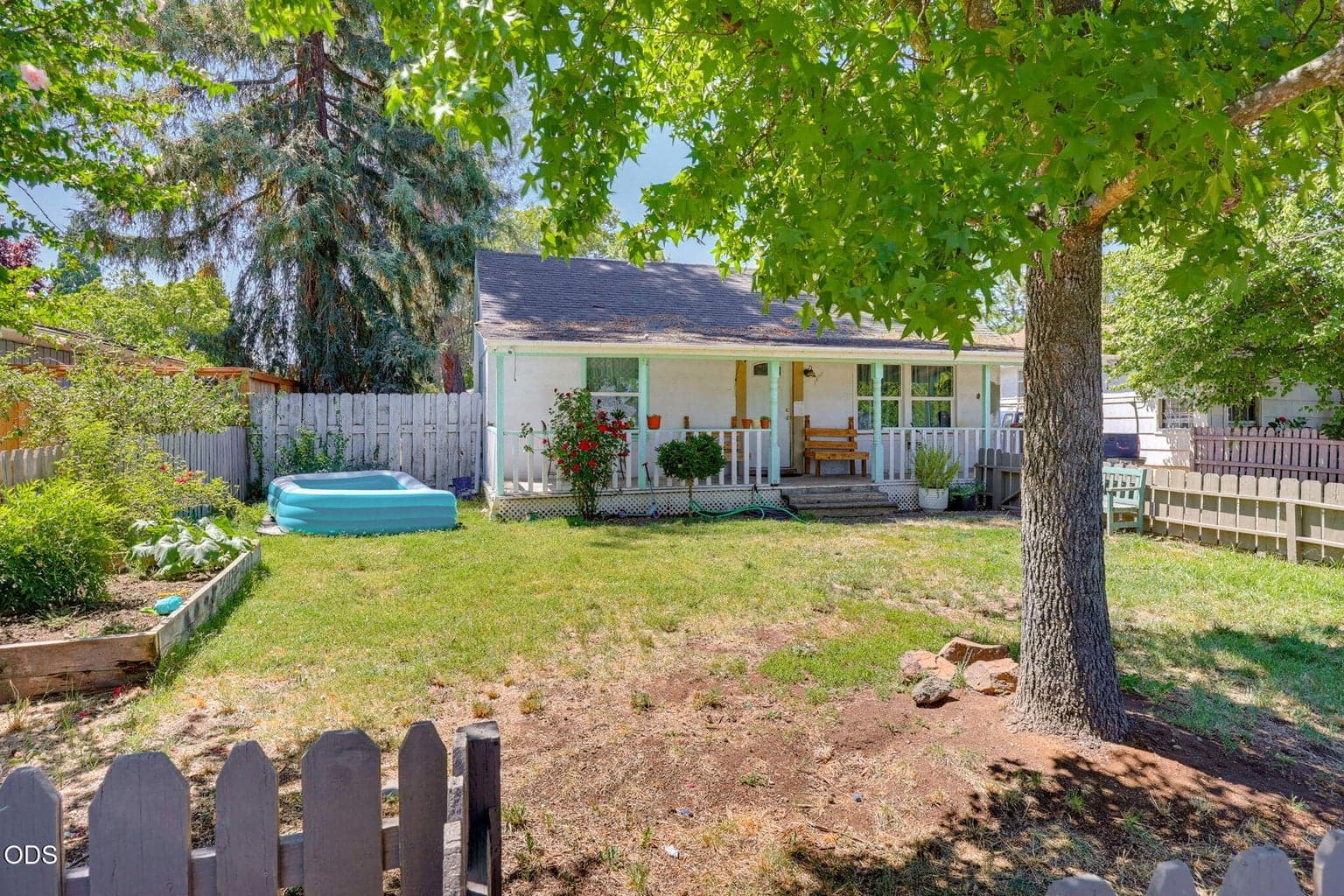 Photo of 1407 Dakota Avenue 5 of 30