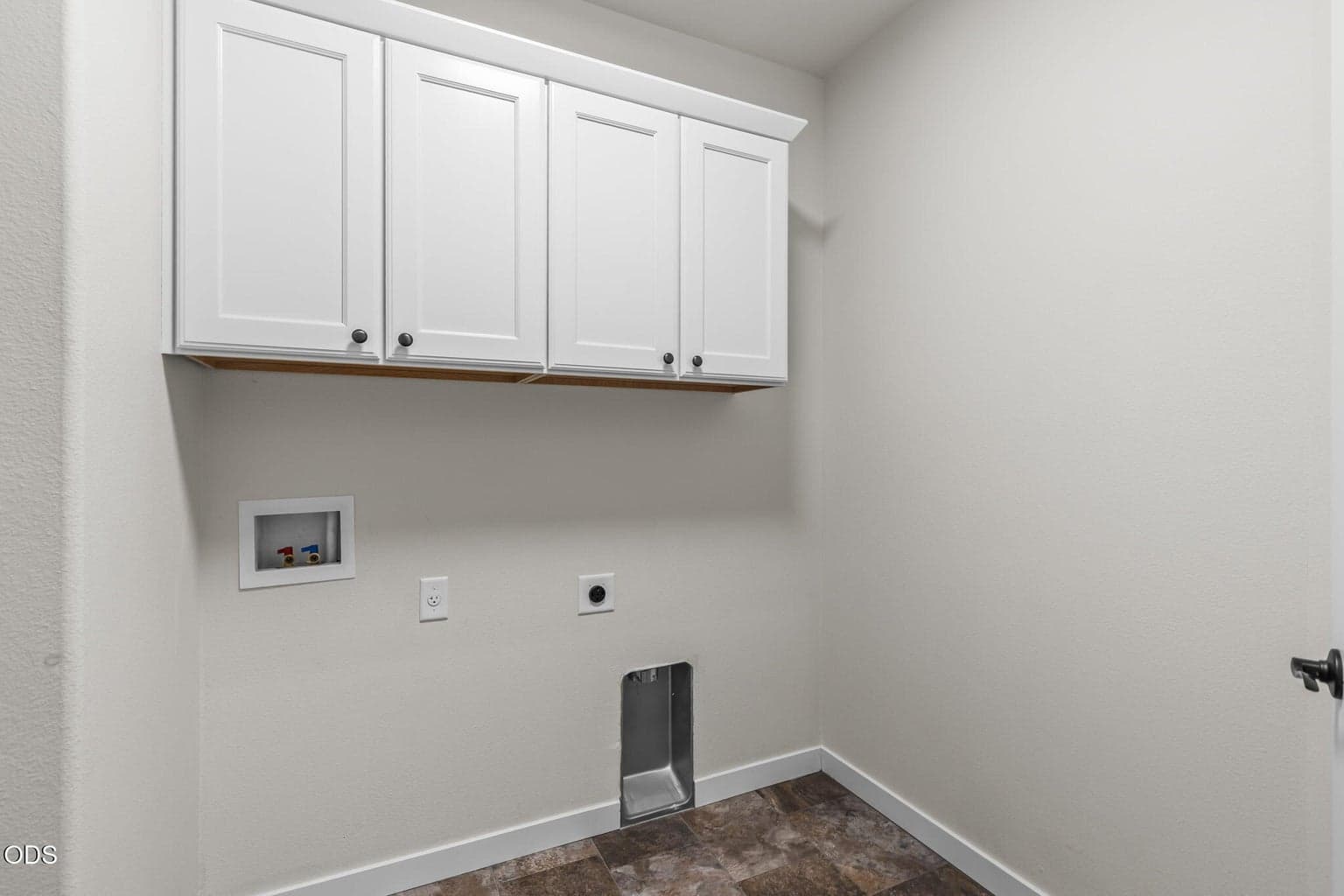 Photo of 2511 NW Hemlock Way 23 of 31