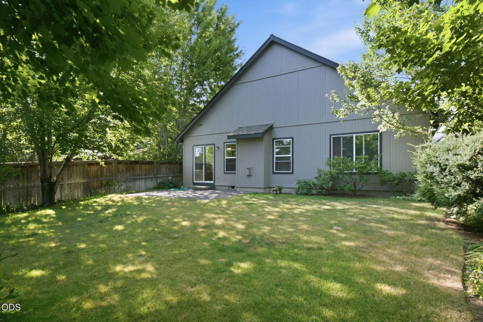 Photo of 21164 Copperfield Avenue 18 of 21