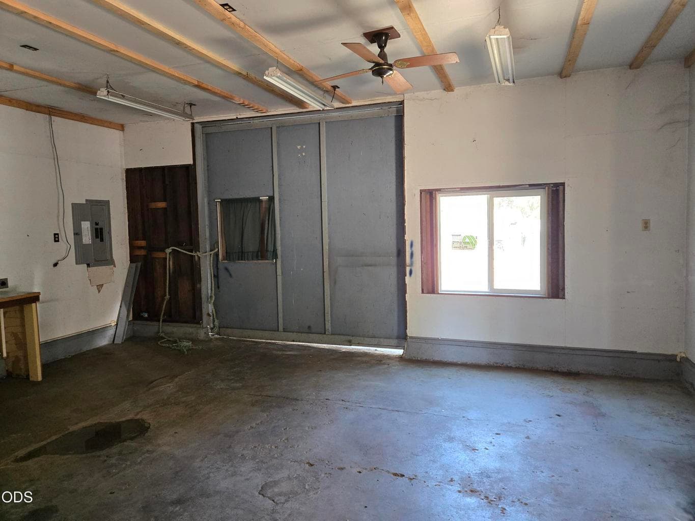 Photo of 4618 Redwood Avenue 5 of 22