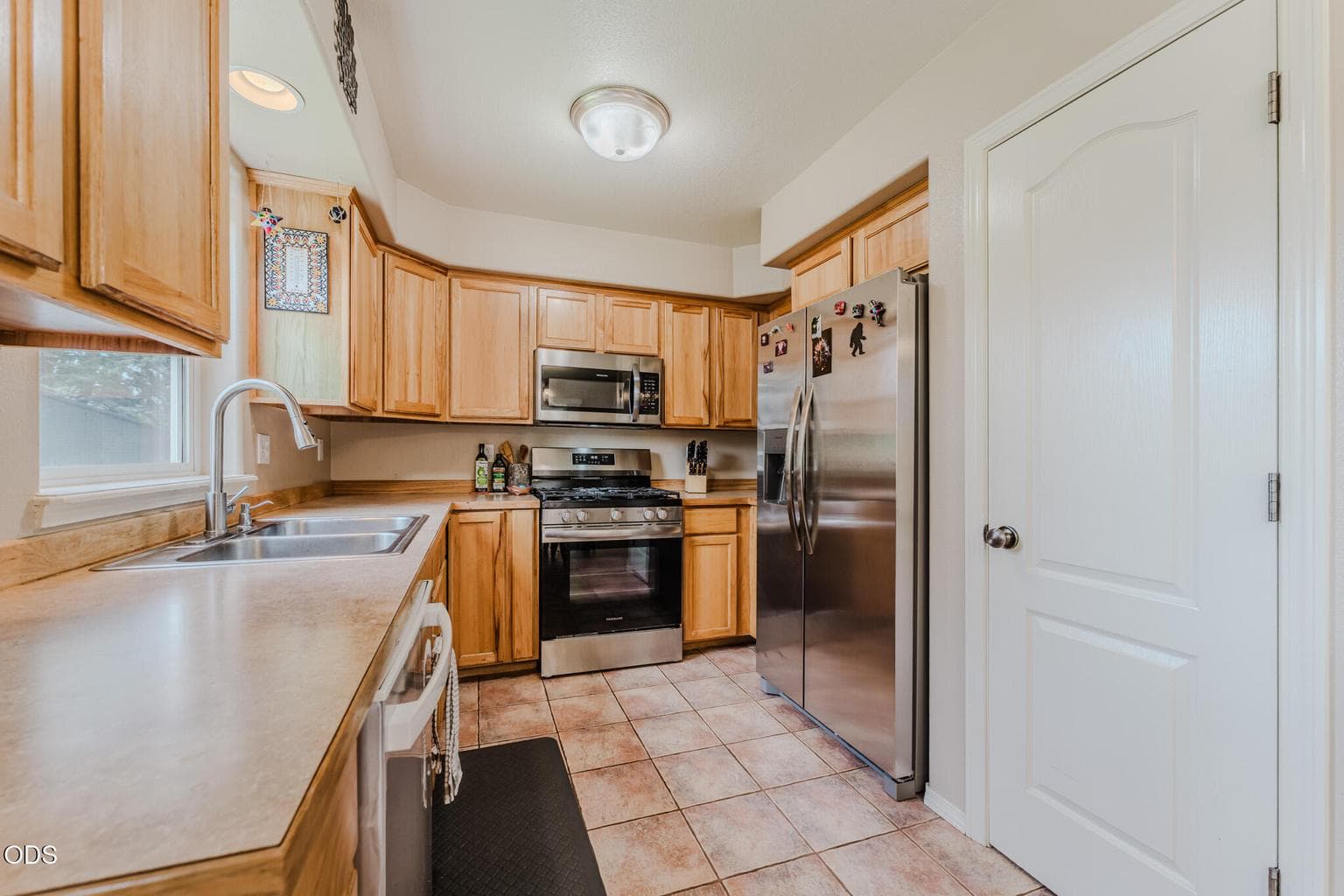 Photo of 61055 Borden Drive 9 of 32