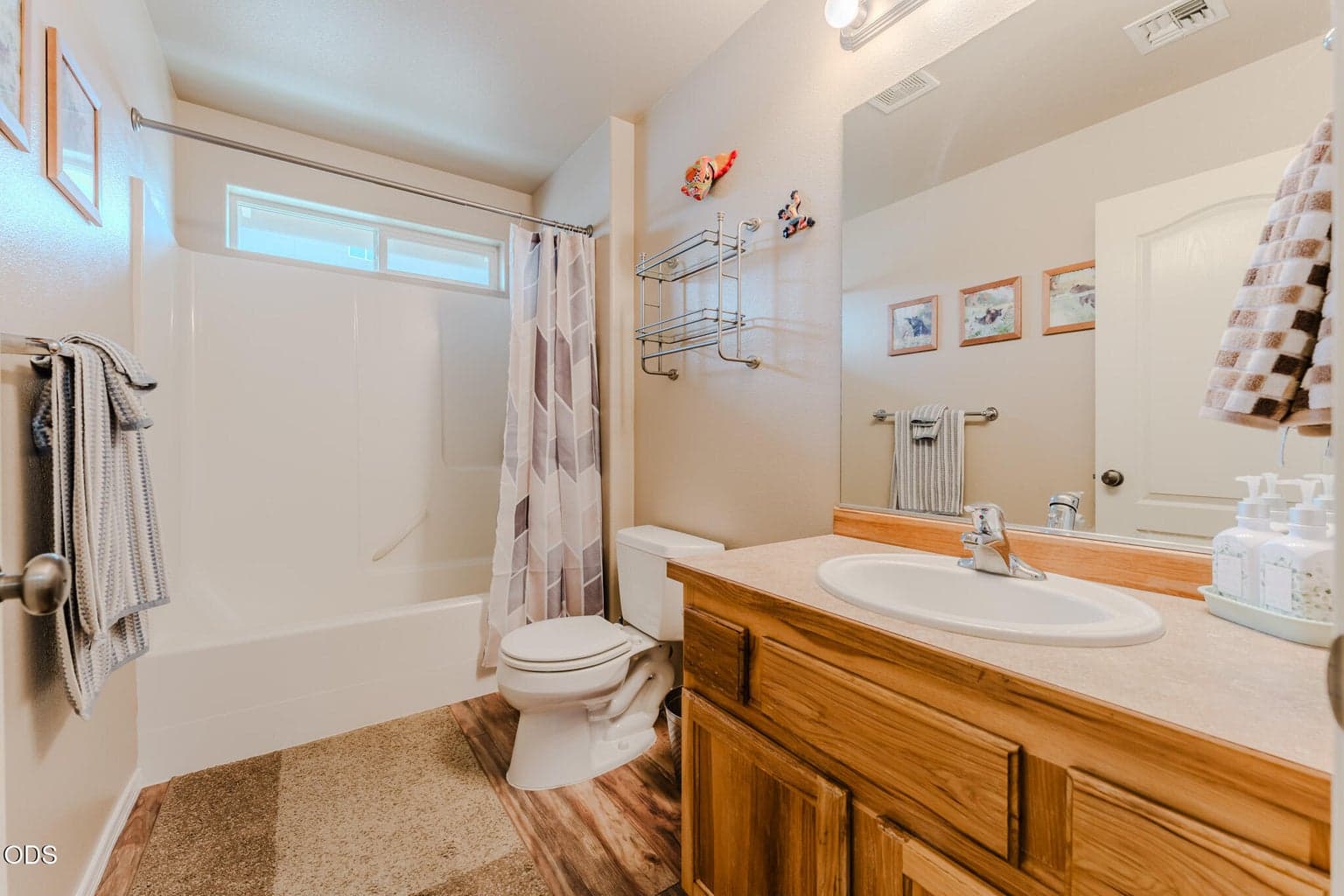 Photo of 61055 Borden Drive 19 of 32