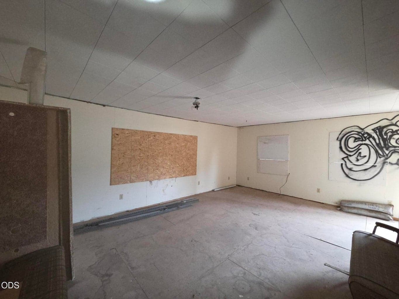Photo of 404 1st Avenue 3 of 16