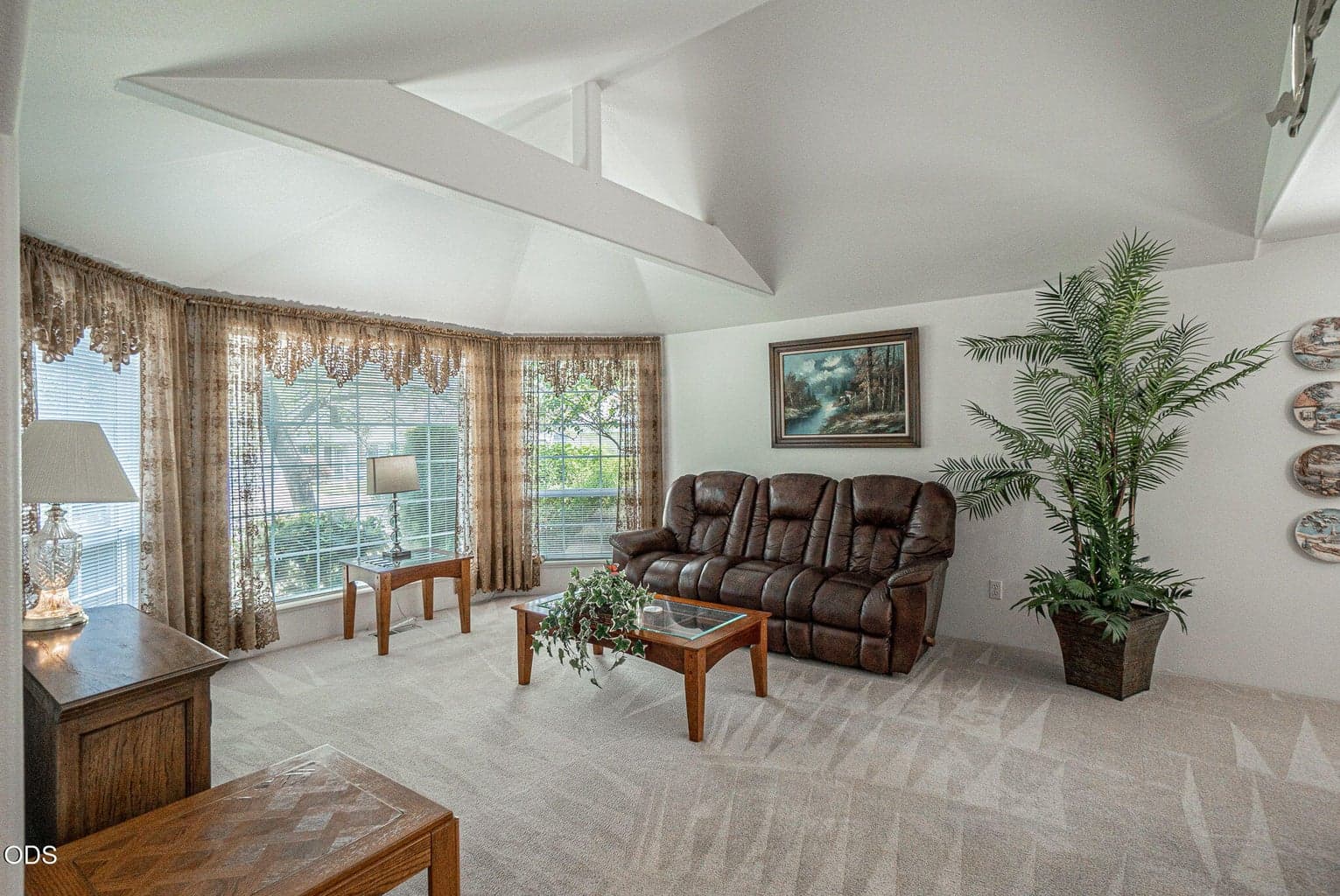 Photo of 1173 Ginger Way 5 of 27