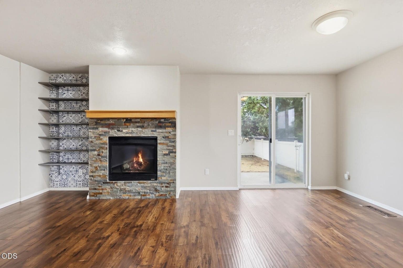 Photo of 2213 SW 22nd Street 3 of 41