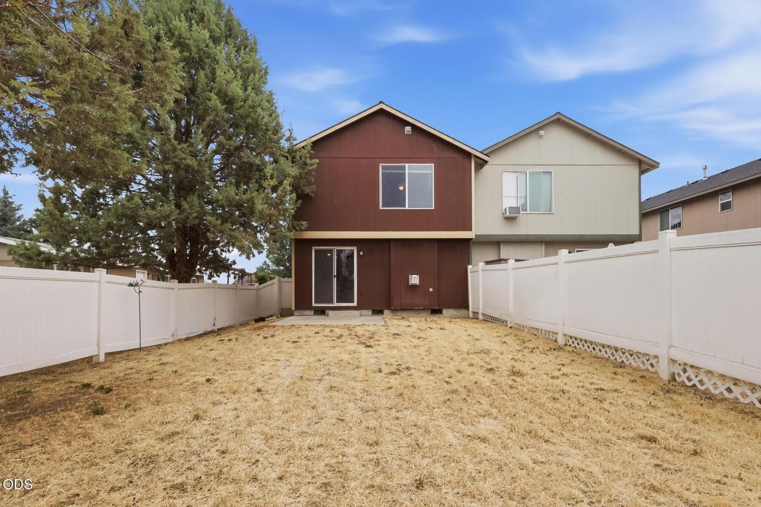 Photo of 2213 SW 22nd Street 5 of 41