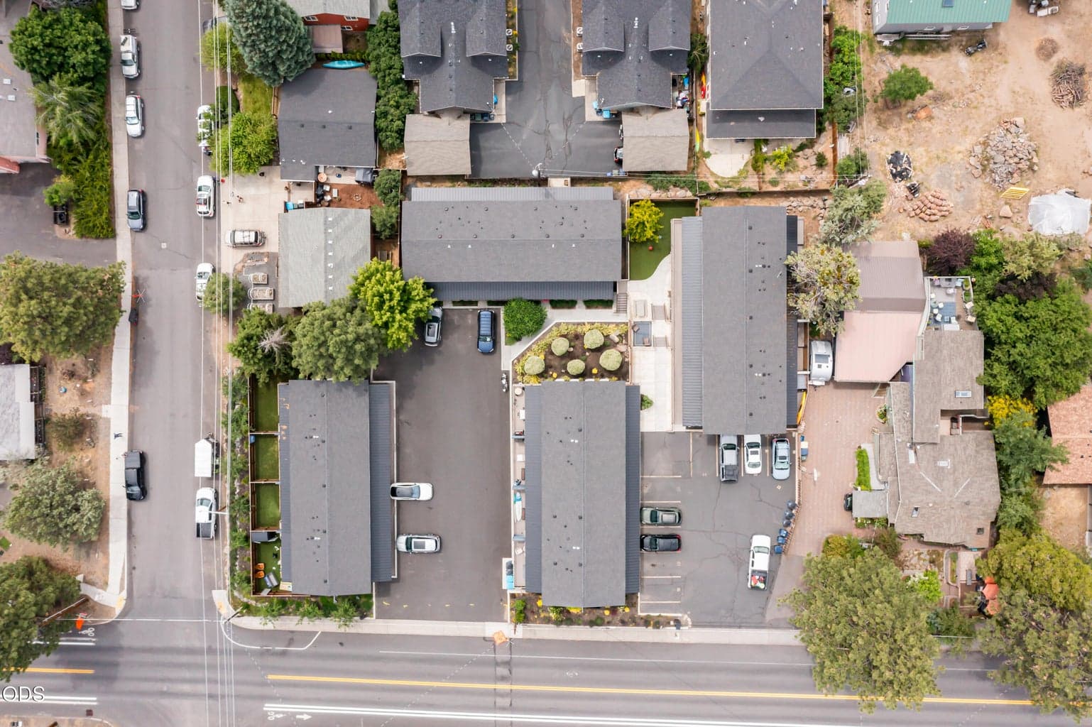 Photo of 1215 Portland Avenue 5 of 16