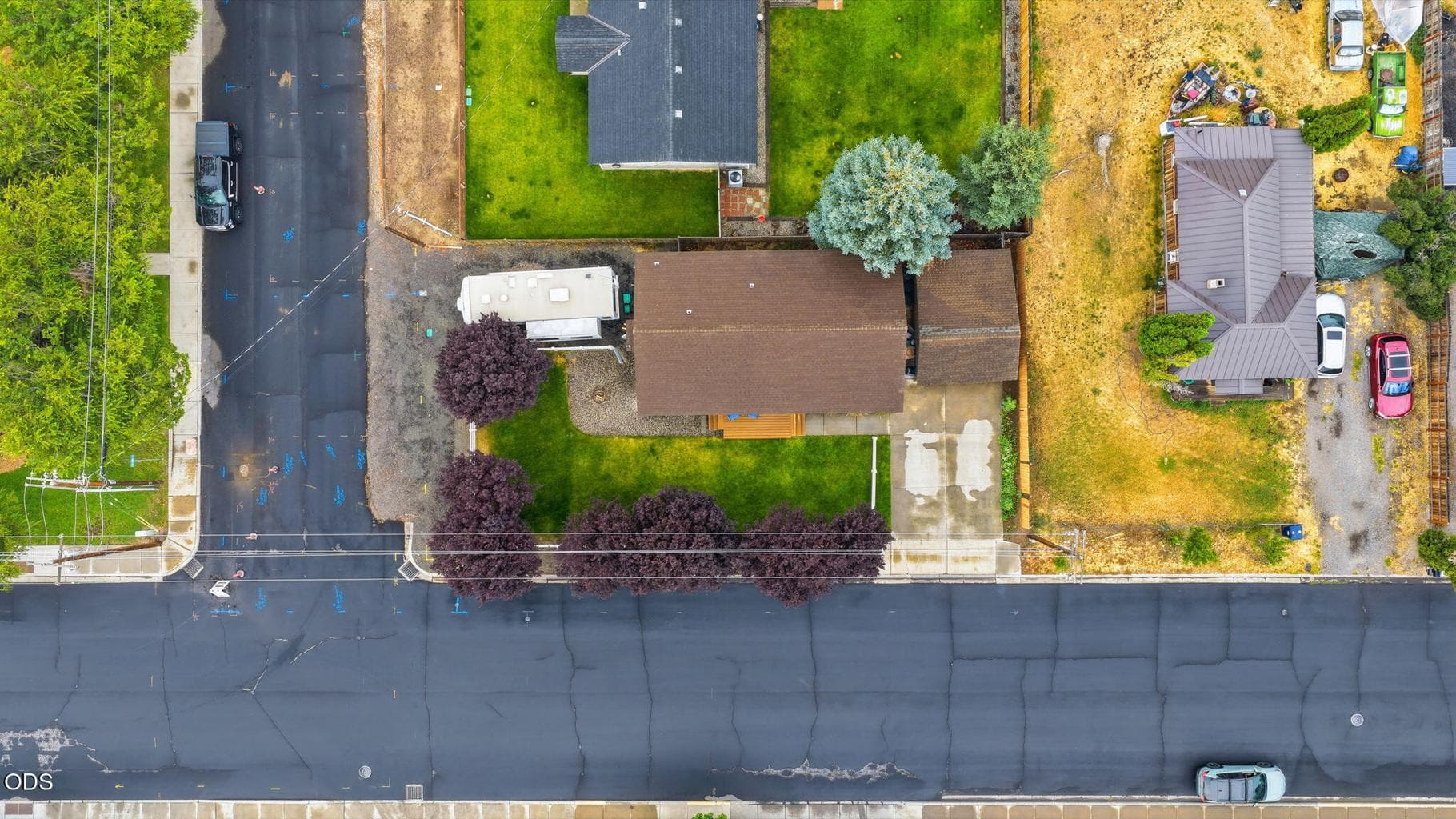 Photo of 327 NW Elm Avenue 14 of 36