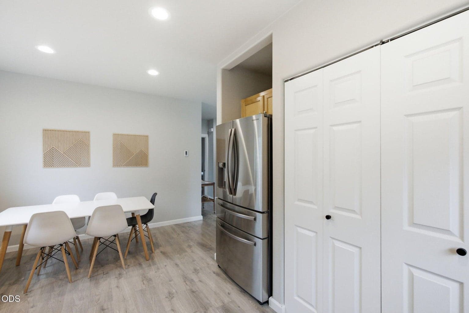 Photo of 327 NW Elm Avenue 26 of 36