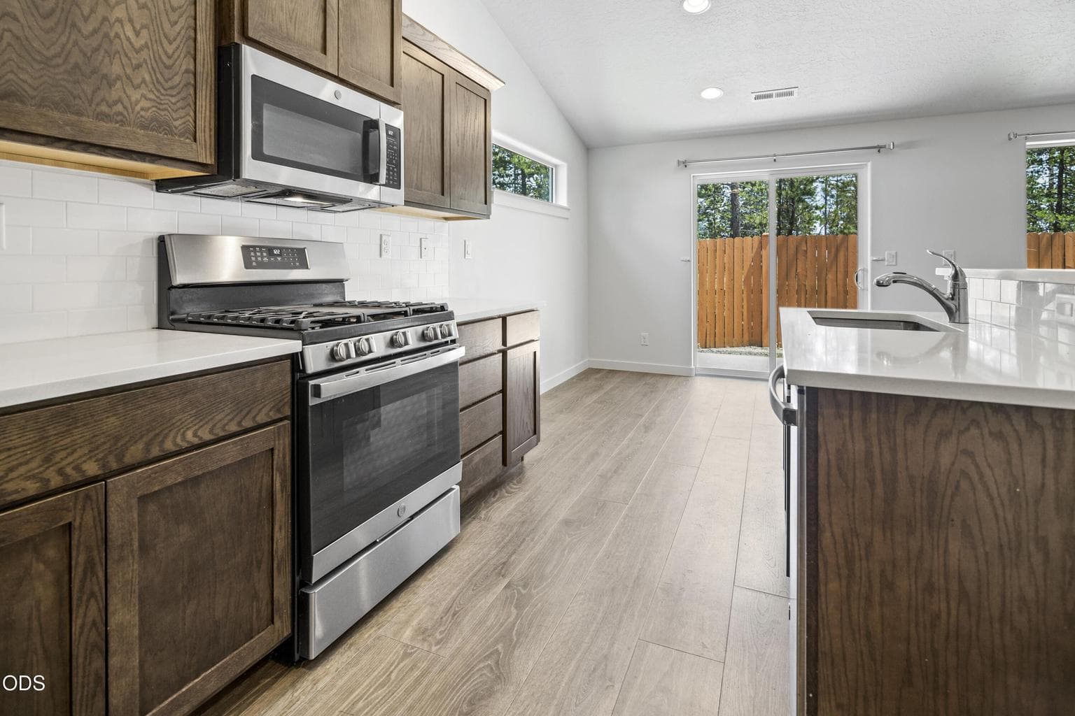 Photo of 51350 Apache Tears Court 5 of 18