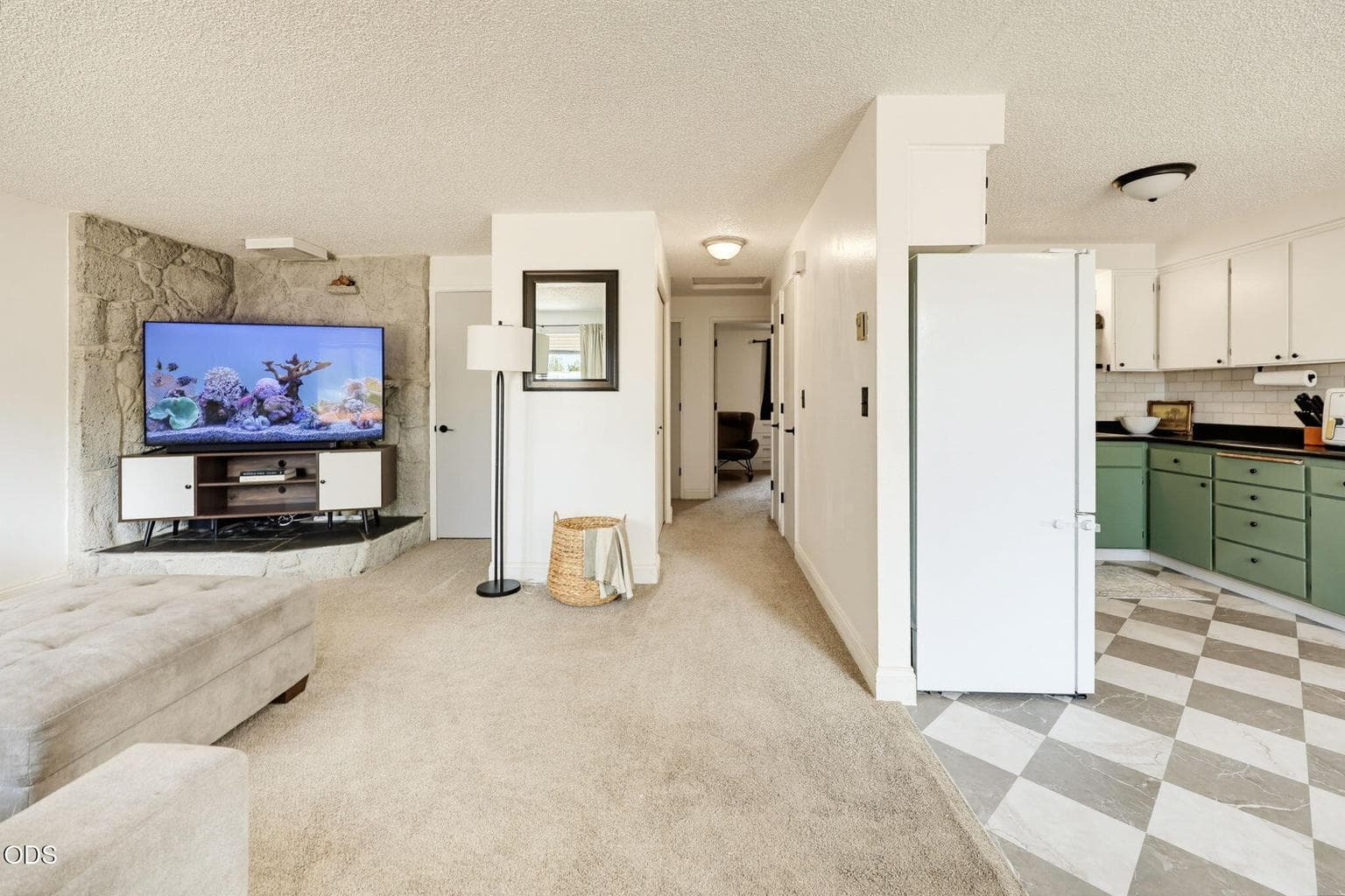 Photo of 1325 Spring Street 4 of 27