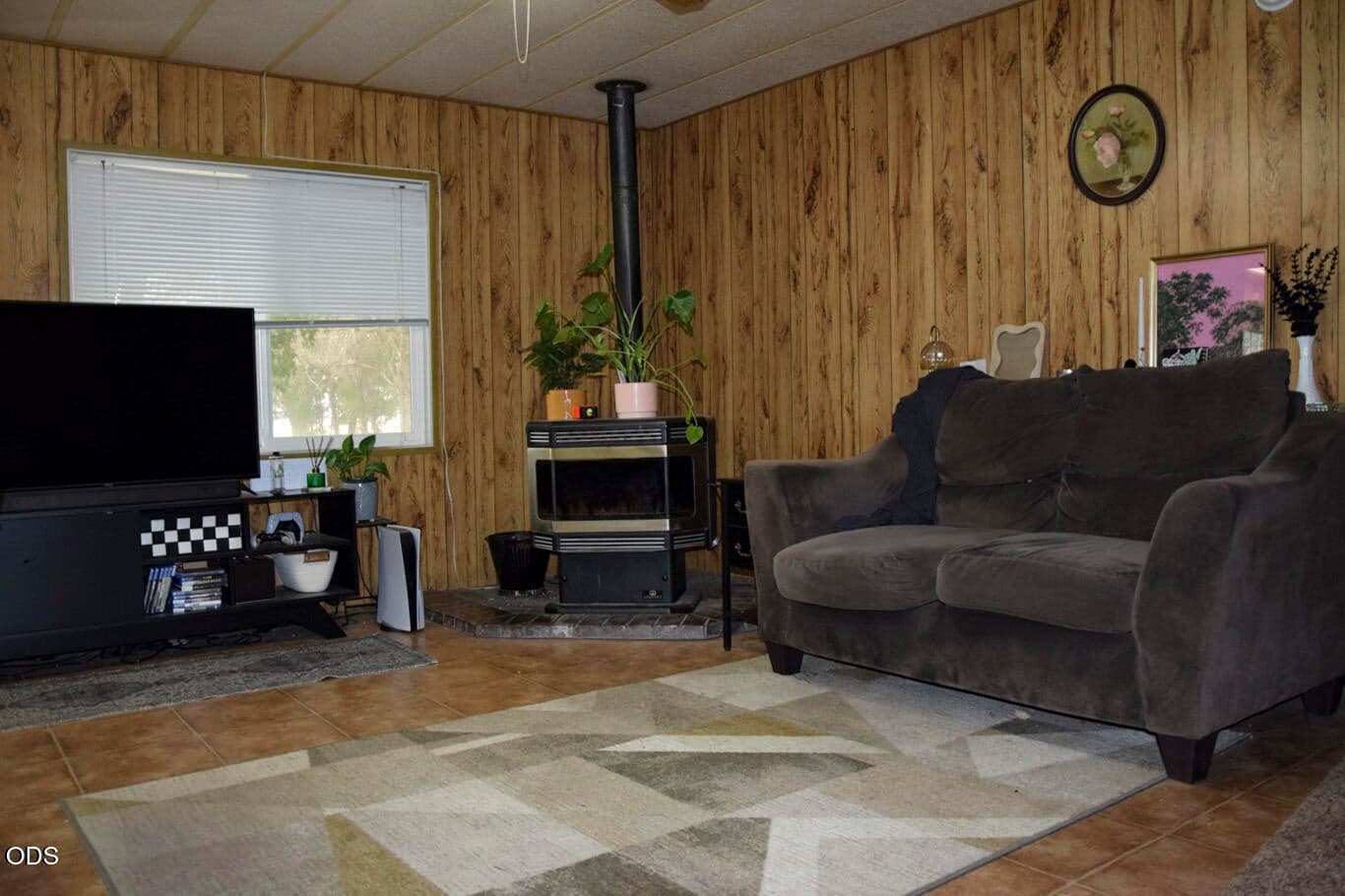 Photo of 19 Ames Street 6 of 17