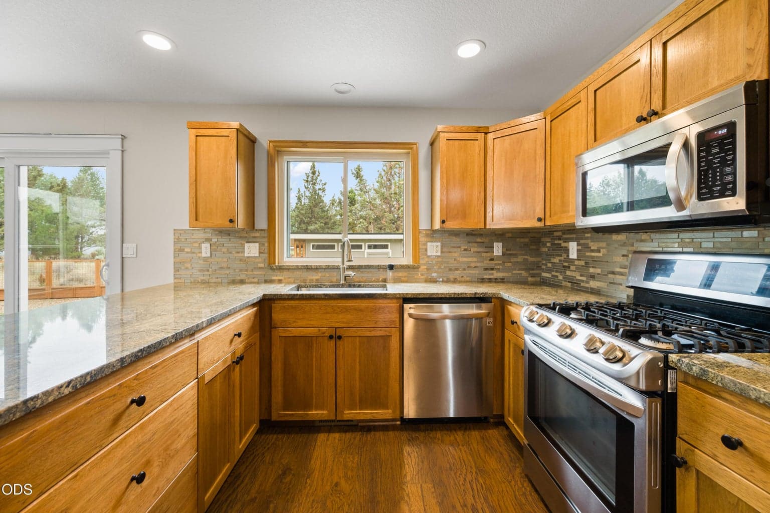 Photo of 63441 Stacy Lane 14 of 41