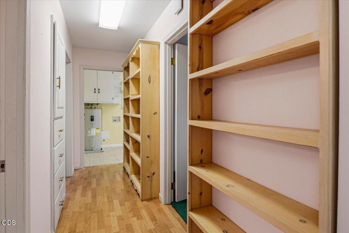 Photo of 2586 SW 27th Street 24 of 58