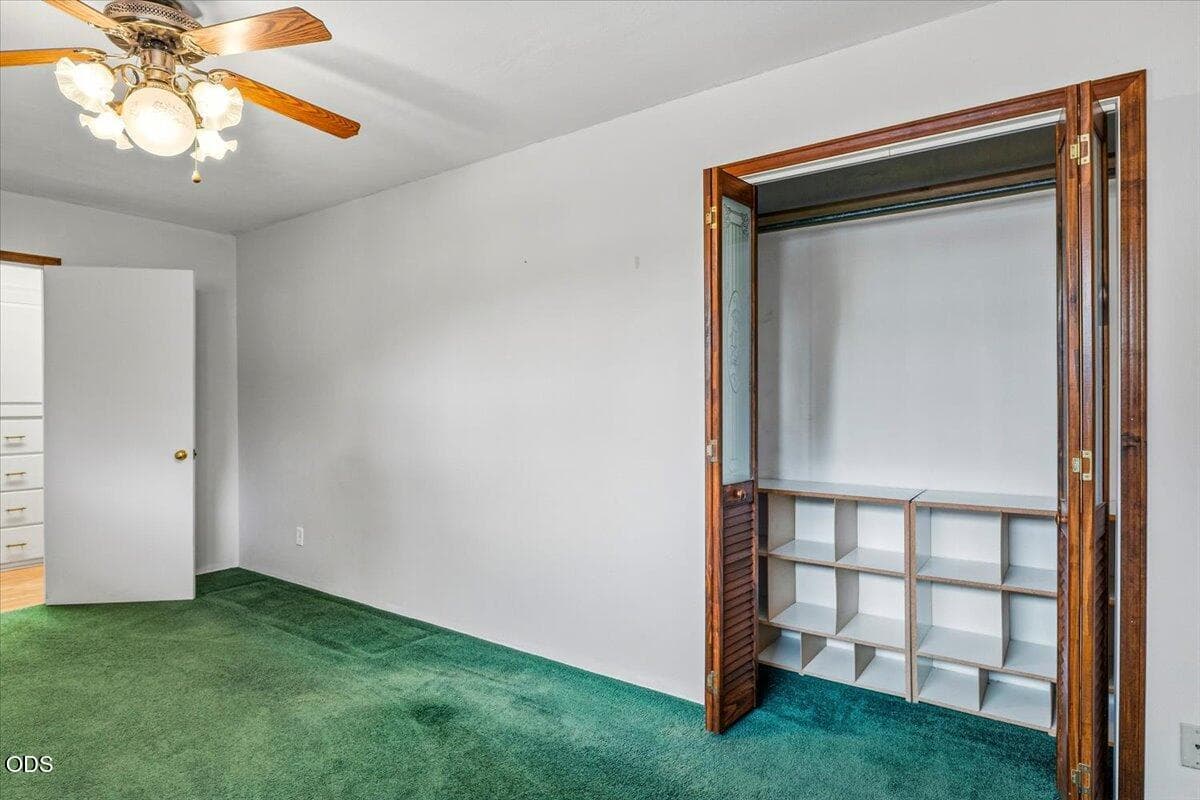 Photo of 2586 SW 27th Street 28 of 58