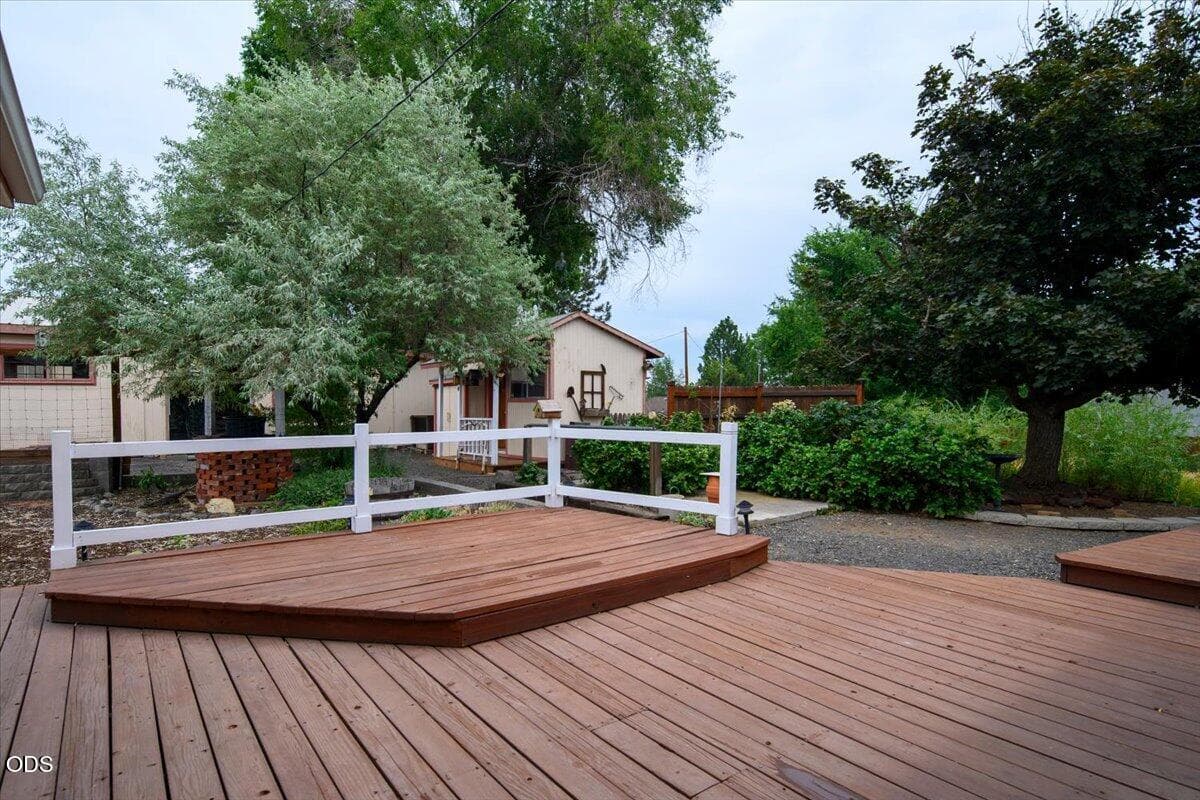 Photo of 2586 SW 27th Street 47 of 58