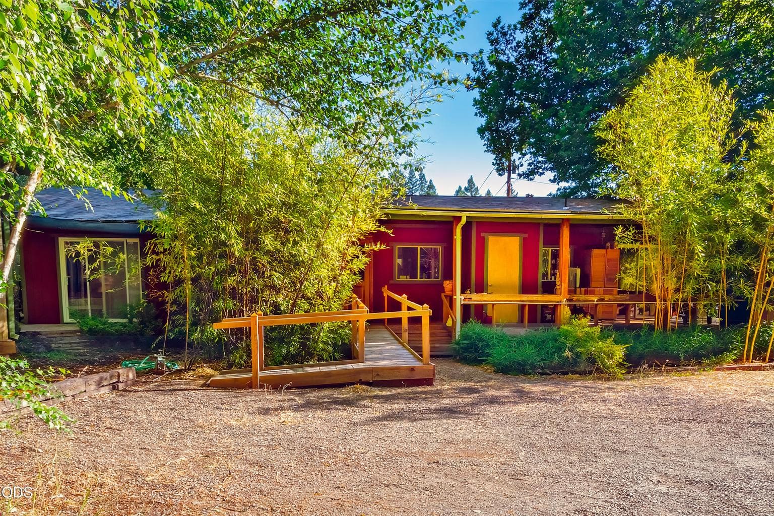 Photo of 2211 Dick George Road 1 of 59