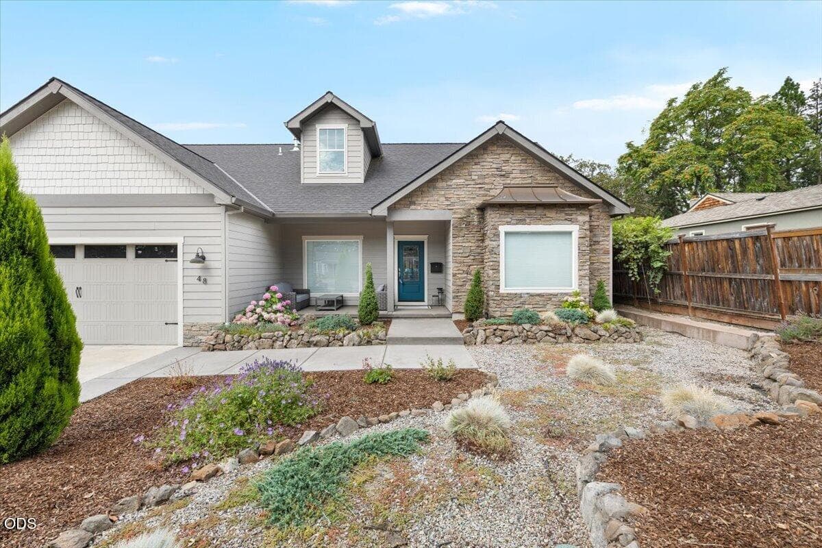 Low Maintenance Front Yard