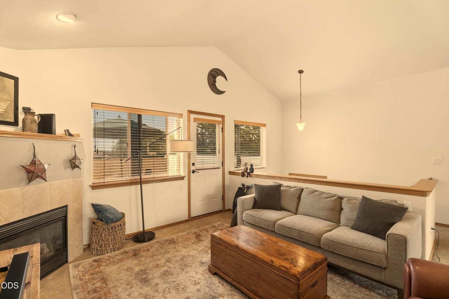 Photo of 438 19th 3 of 26
