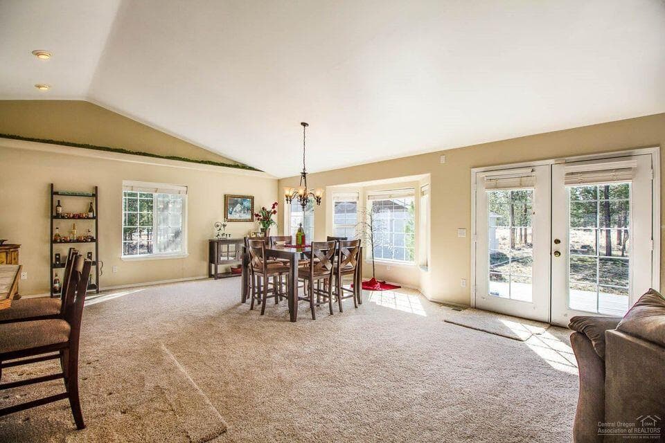 Photo of 144927 Ringo Court 12 of 23